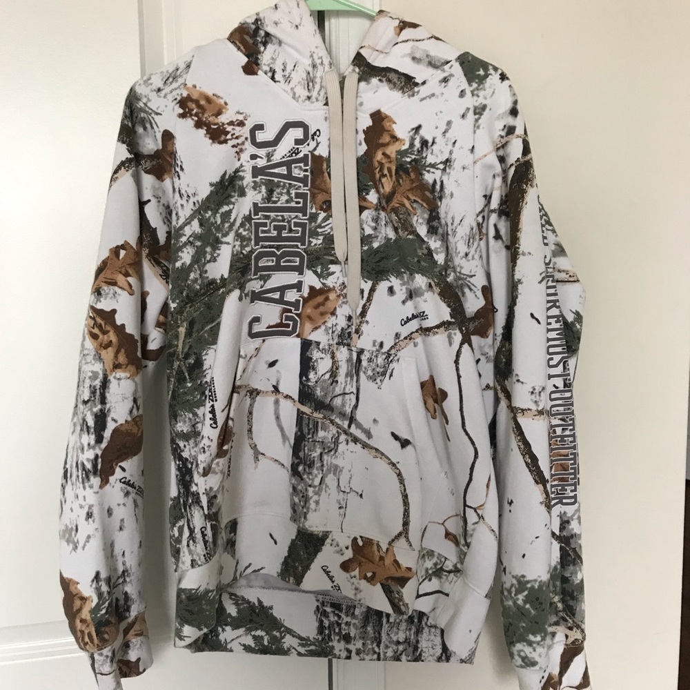 Cabela’s white Camo Hoodie